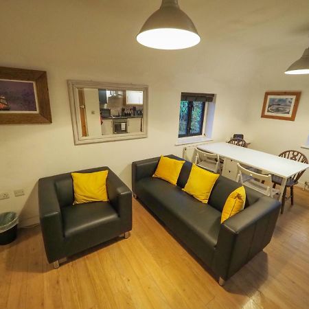 2 Ringles Place อัคฟิลด์ ภายนอก รูปภาพ