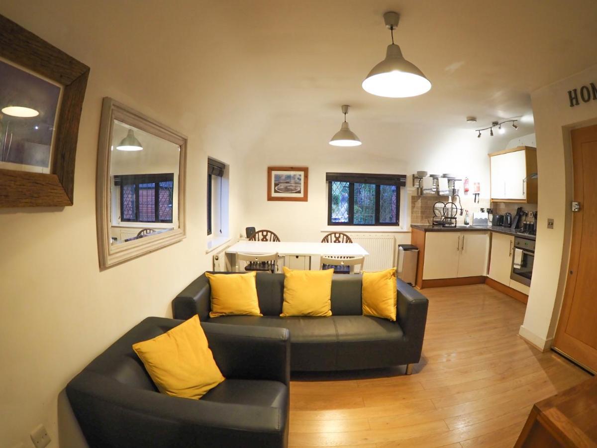 2 Ringles Place อัคฟิลด์ ภายนอก รูปภาพ
